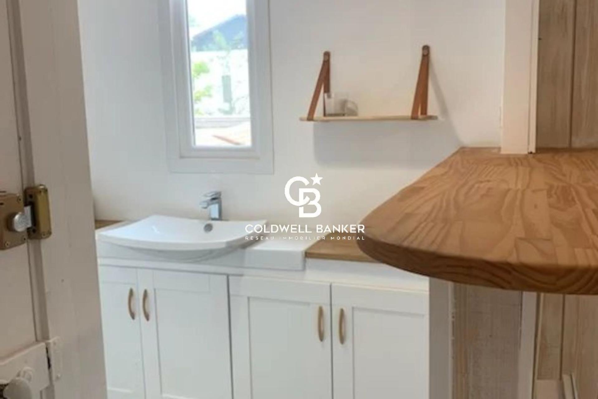 Local commercial rénové au coeur d’Hossegor