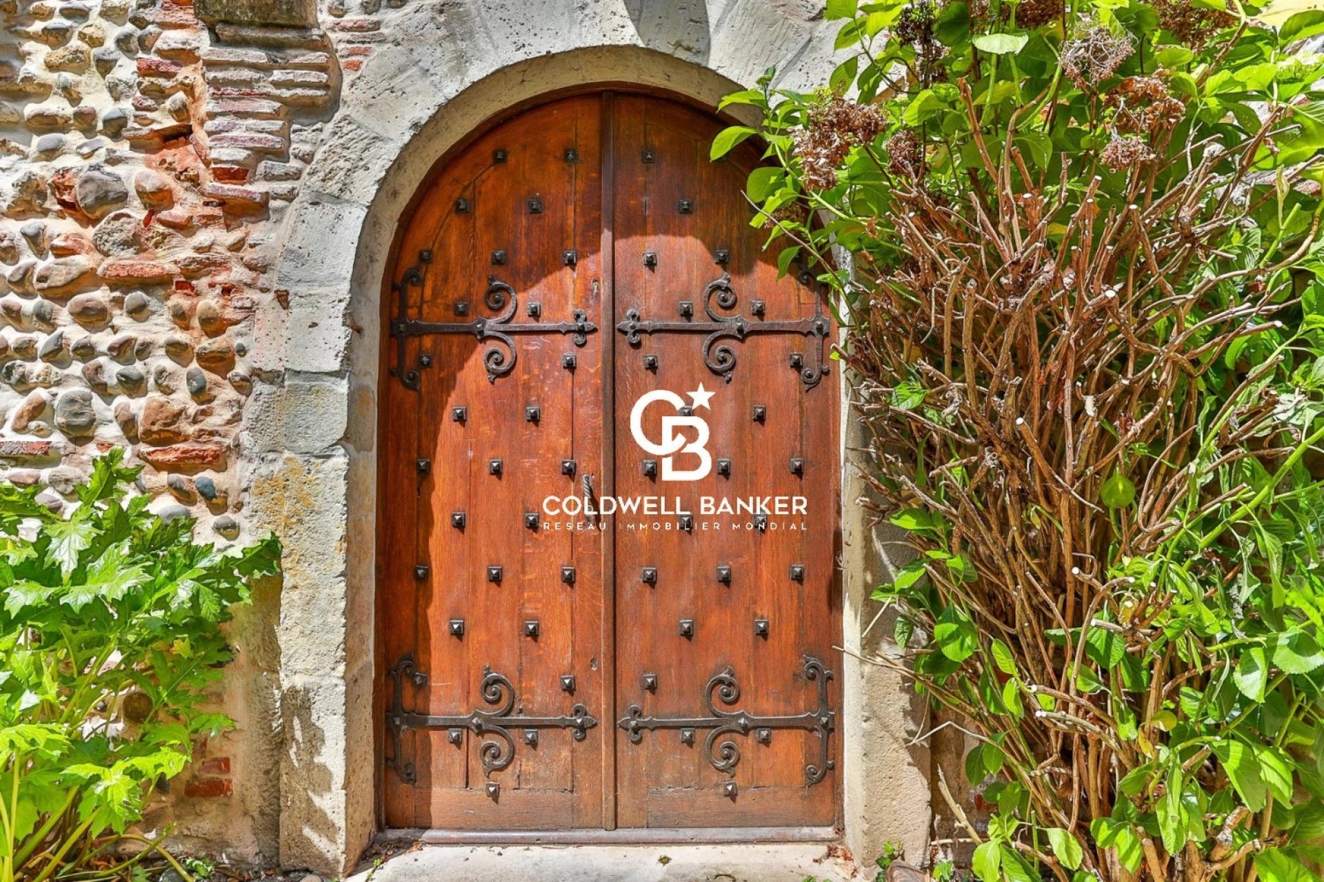 Manoir et musée privé à potentiel proche centre-ville Aire-sur-l’Adour