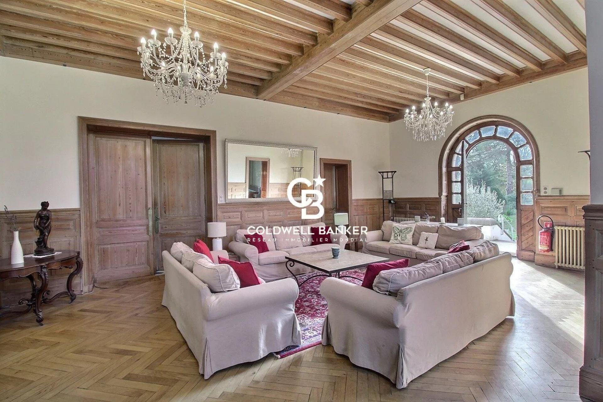 Propriété de prestige avec piscine et grand terrain de 2.6 hectares Soustons