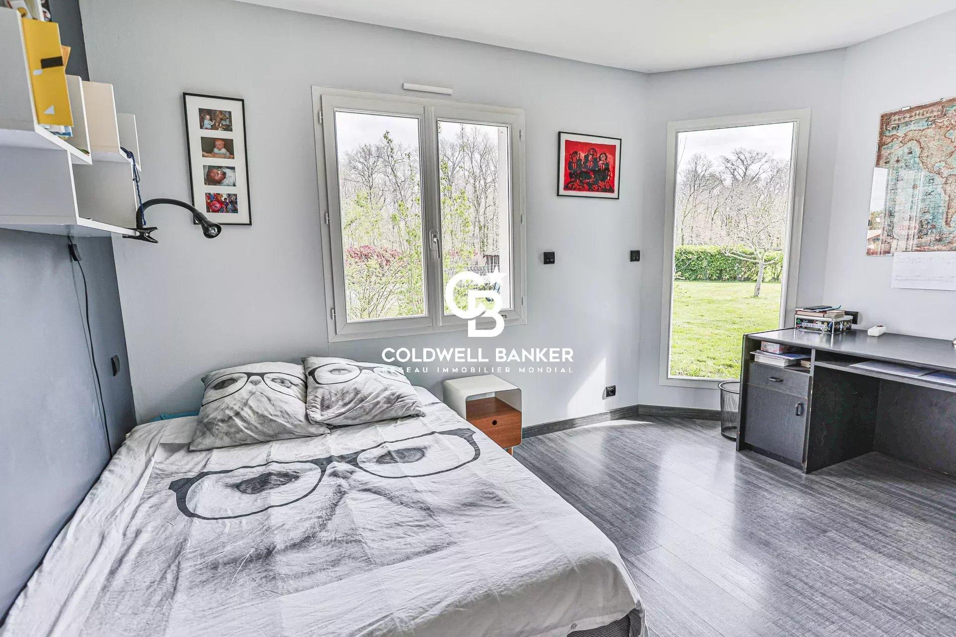 Propriété avec piscine et terrain de 3000 m² à proximité de l’océan Soustons