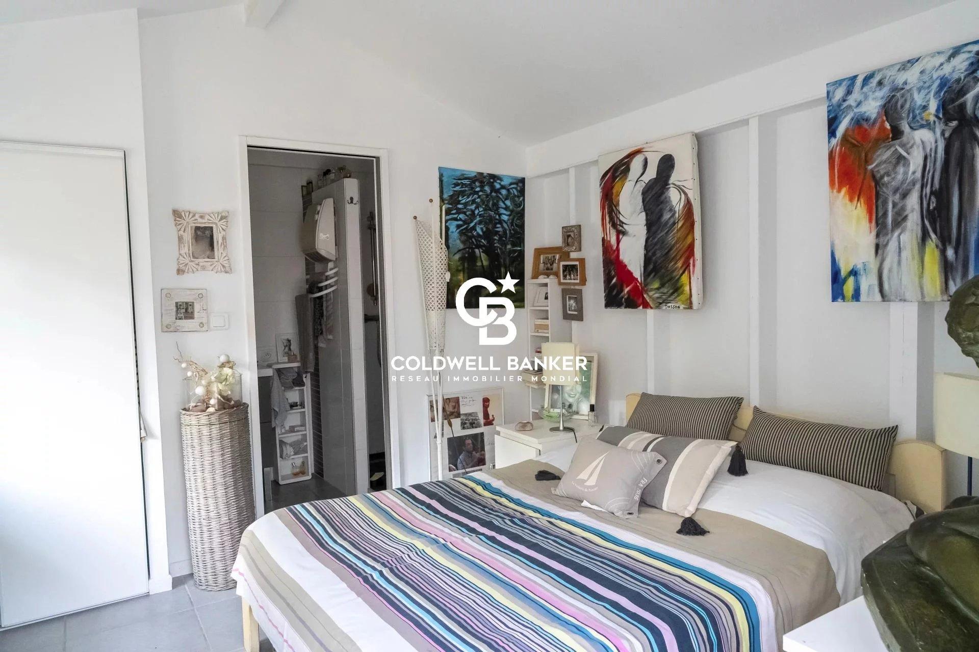 Villa familiale à Hossegor avec plusieurs dépendances à vendre, golf et centre ville à pied