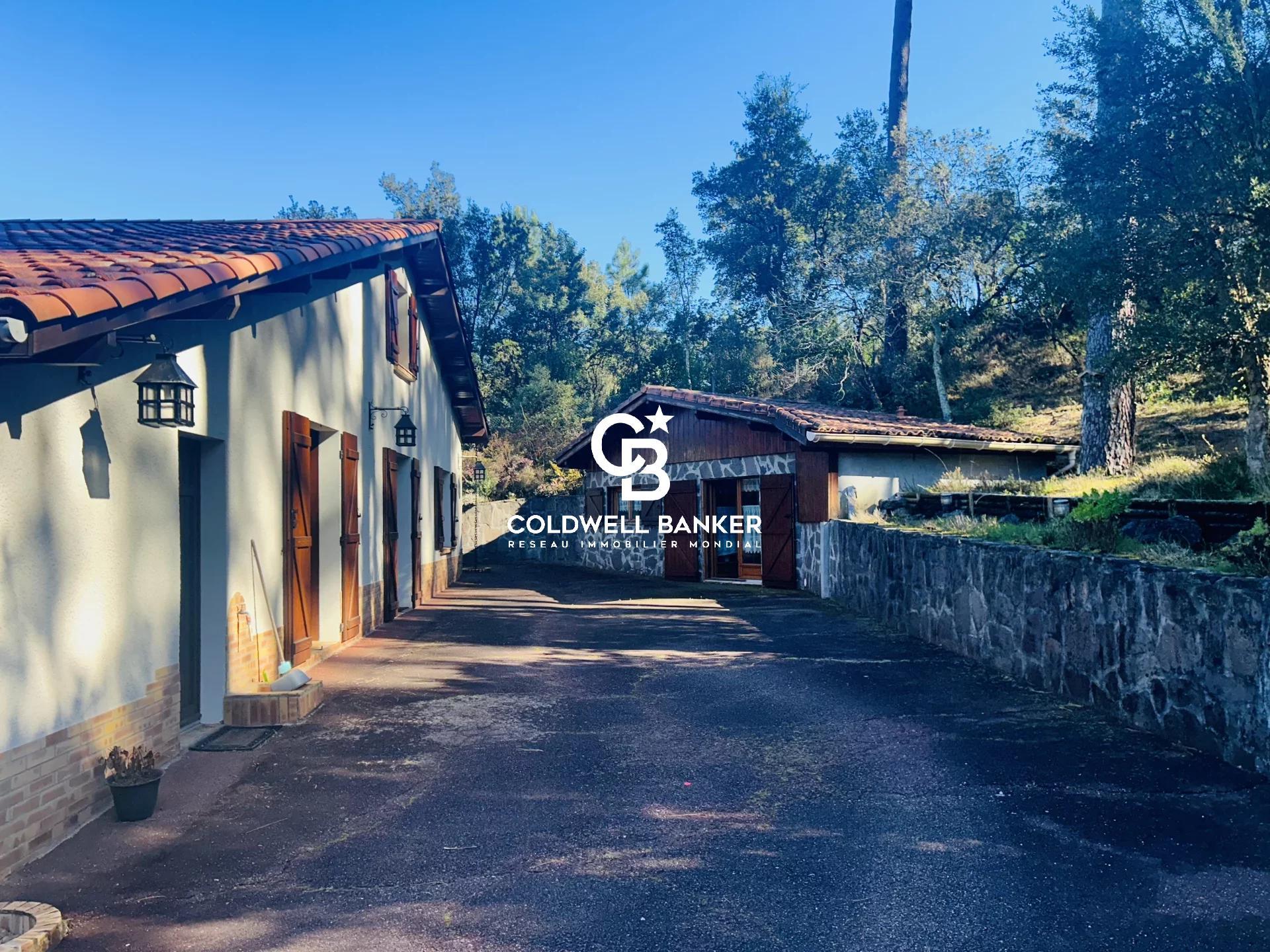 Belle Landaise avec grand terrain boisé à vendre à Capbreton