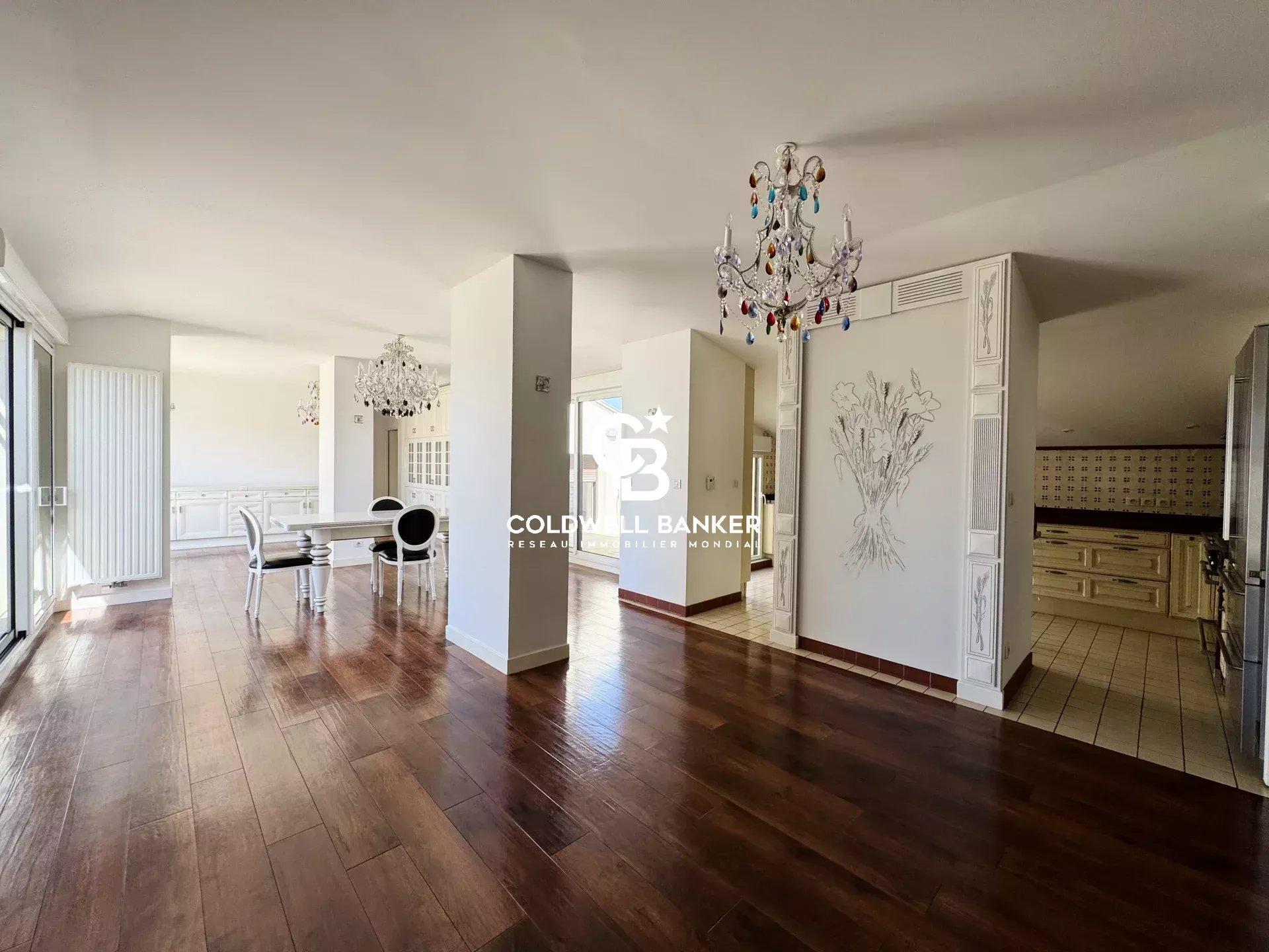 Appartement face à l'océan à vendre à Capbreton - vue panoramique, terrasse, dernier étage