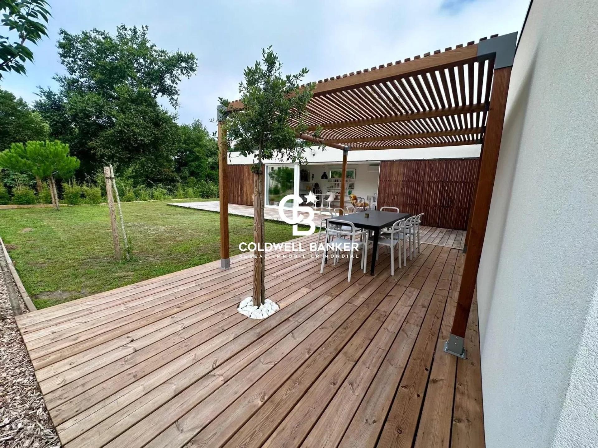 Maison contemporaine à vendre à Magescq - 3 chambres, jardin et carport