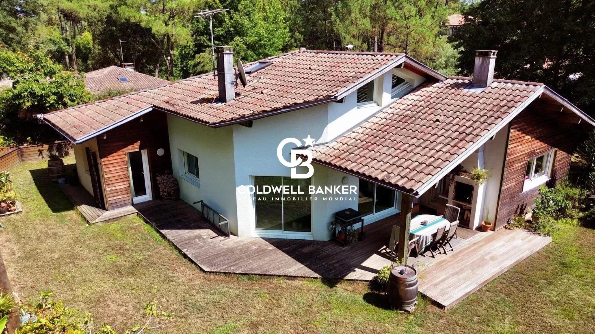 Villa de 4 chambres avec vue panoramique à vendre à Seignosse