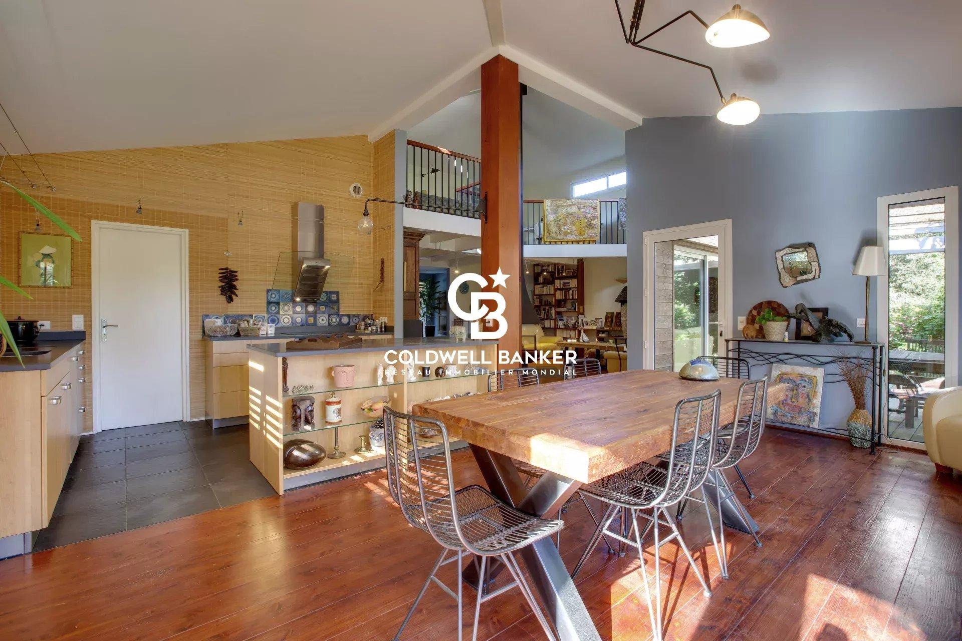 Maison à vendre à Seignosse - piscine, vaste terrain et appartement indépendant