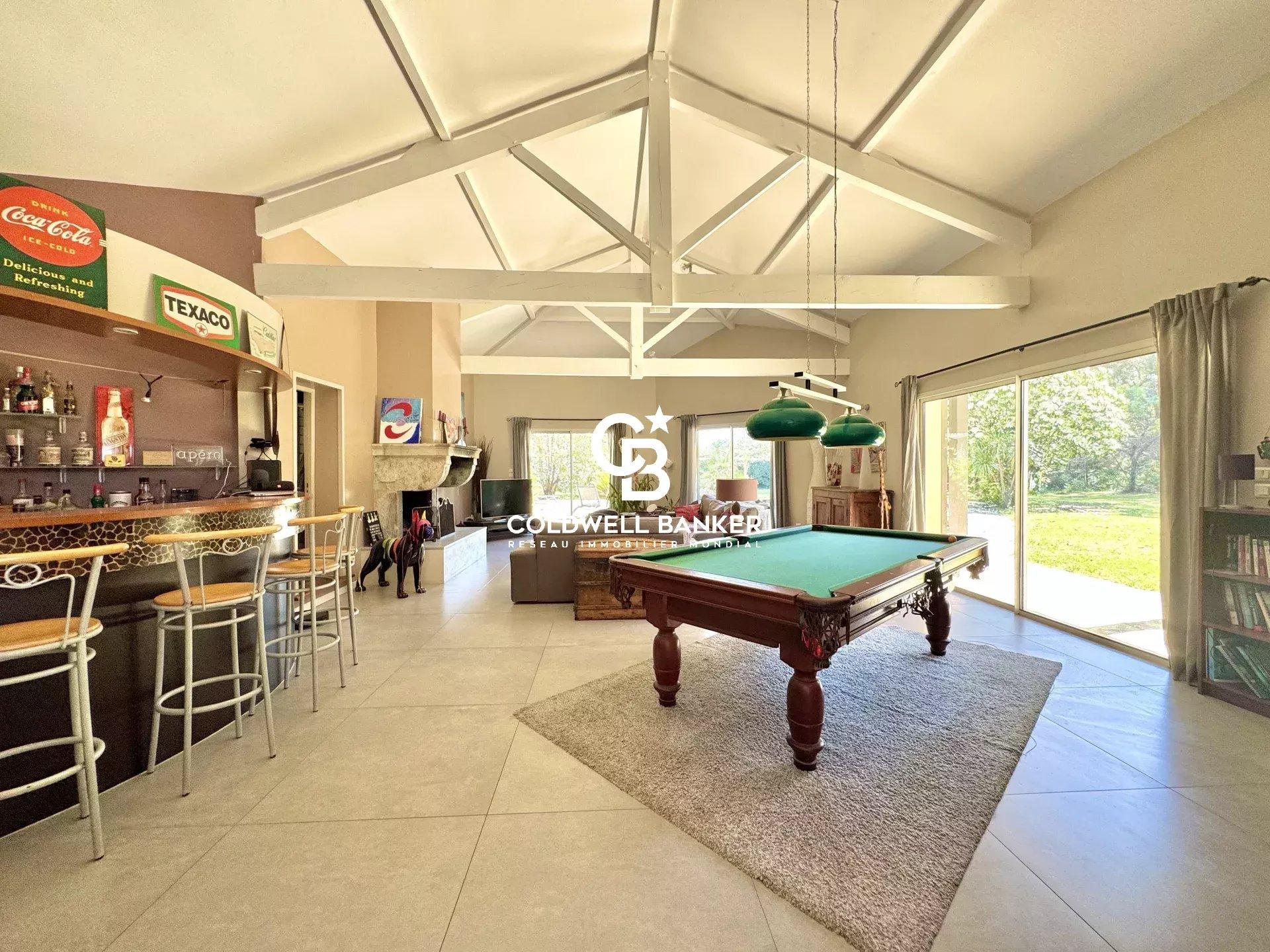 Villa à vendre à Capbreton - avec piscine, proche plage, lac et golf d'Hossegor