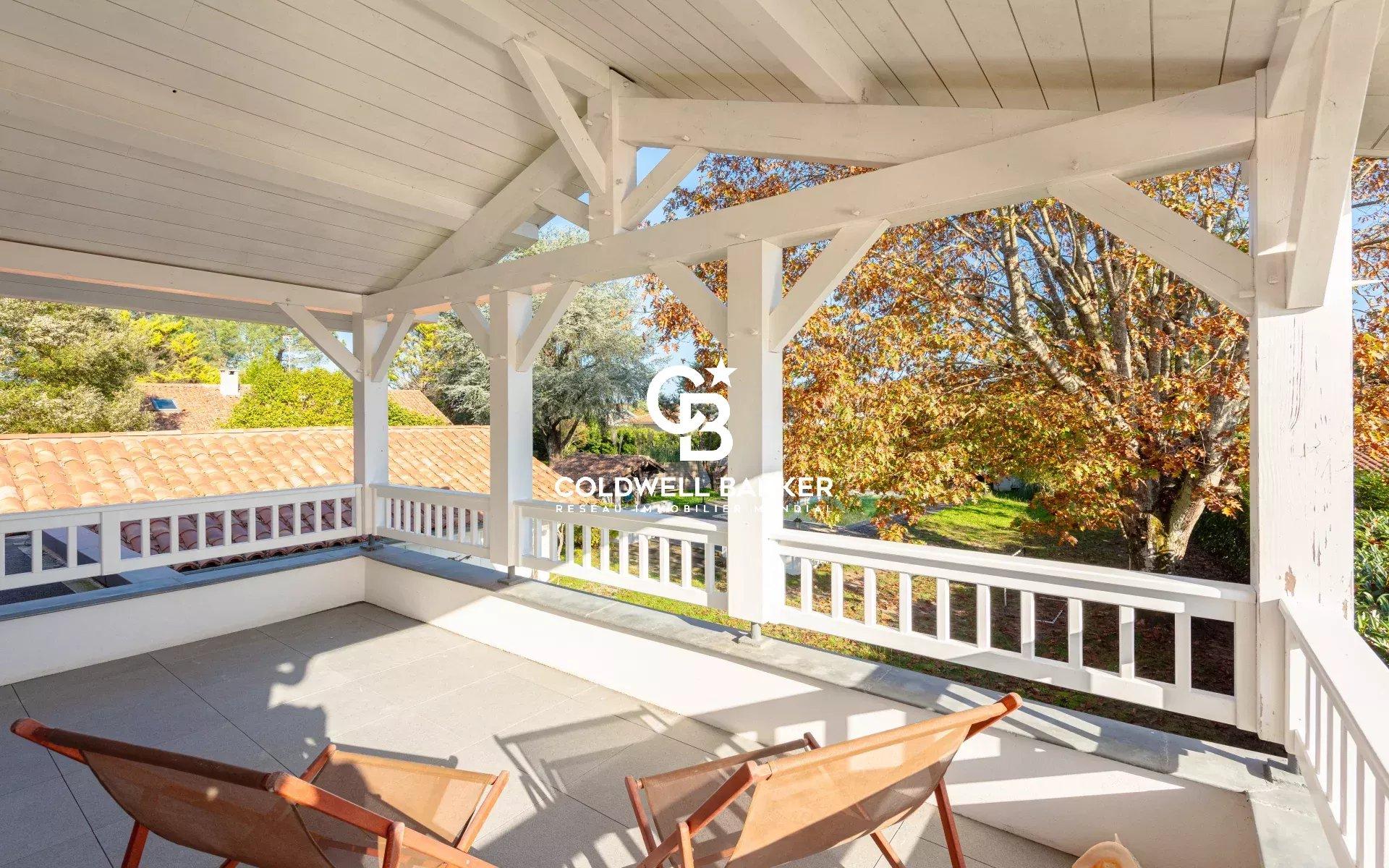 Ancien chai rénové à vendre à Seignosse Bourg - 194 m², 6 chambres, jardin de 1 750 m²