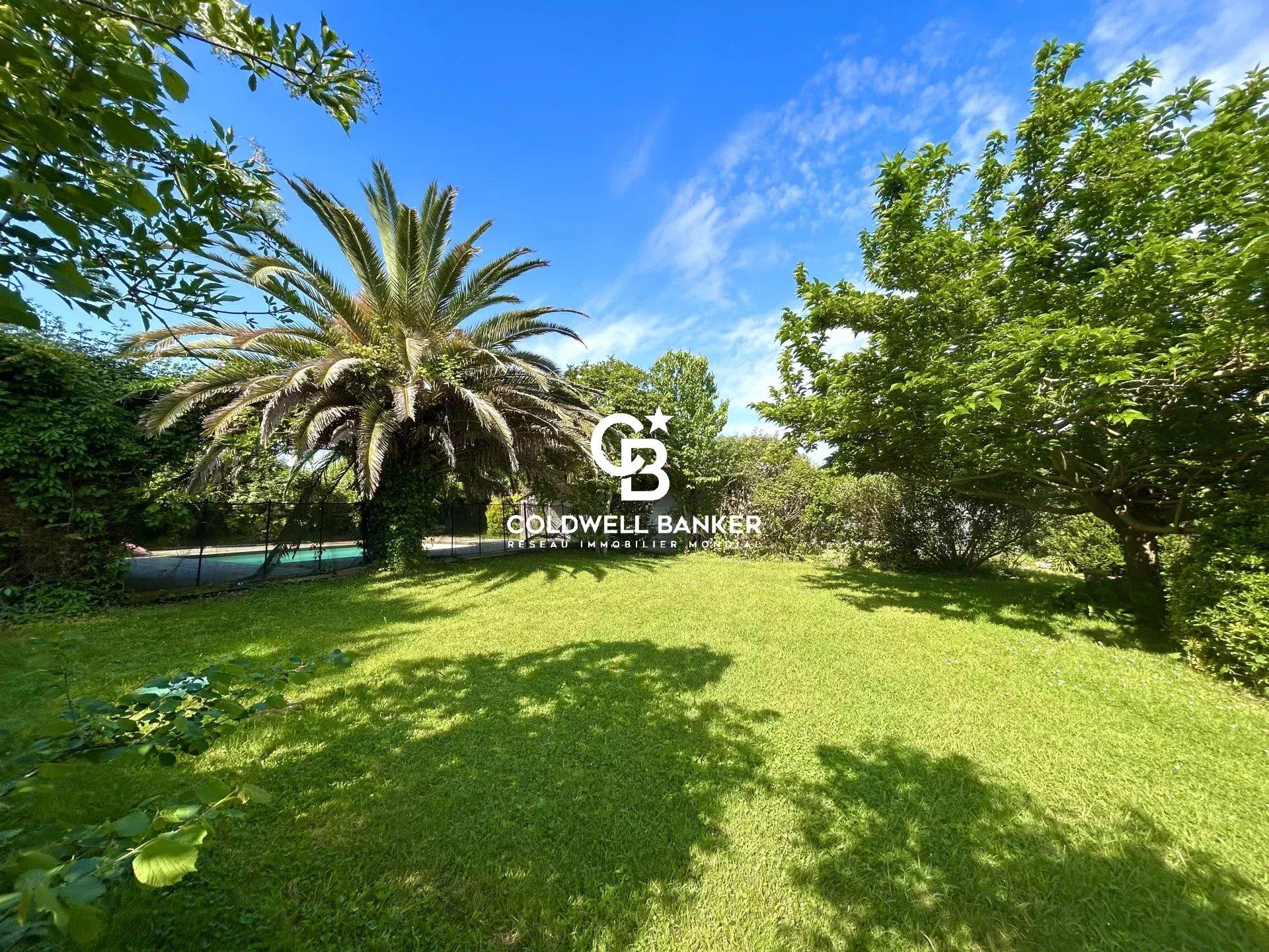 Maison à vendre près de Capbreton - 250 m², piscine, 7 chambres, Saubrigues