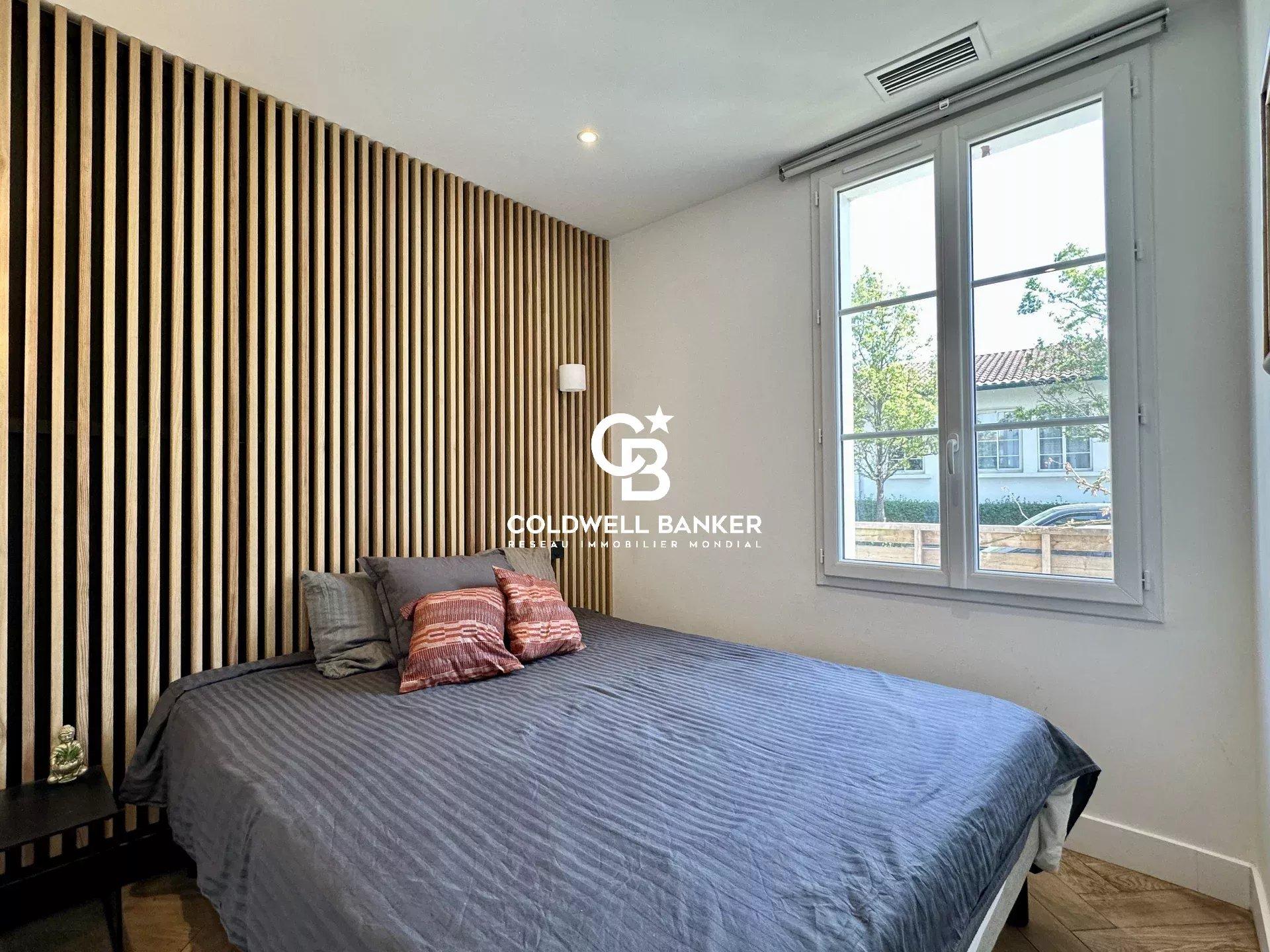 Appartement entièrement rénové à vendre Anglet - avec terrasse, proche commodités