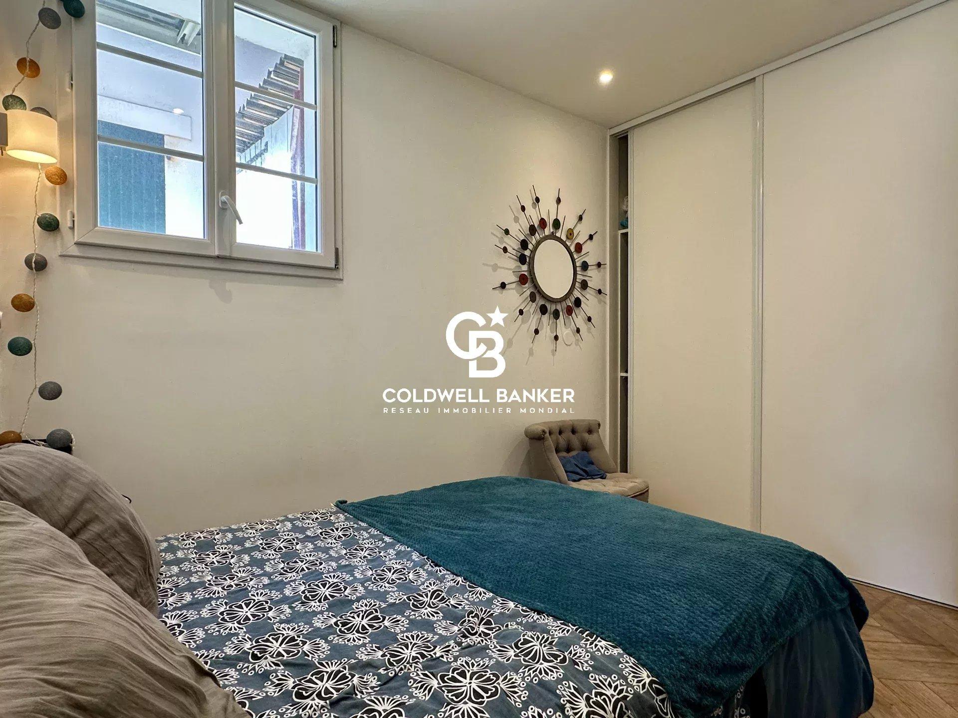 Appartement entièrement rénové à vendre Anglet - avec terrasse, proche commodités