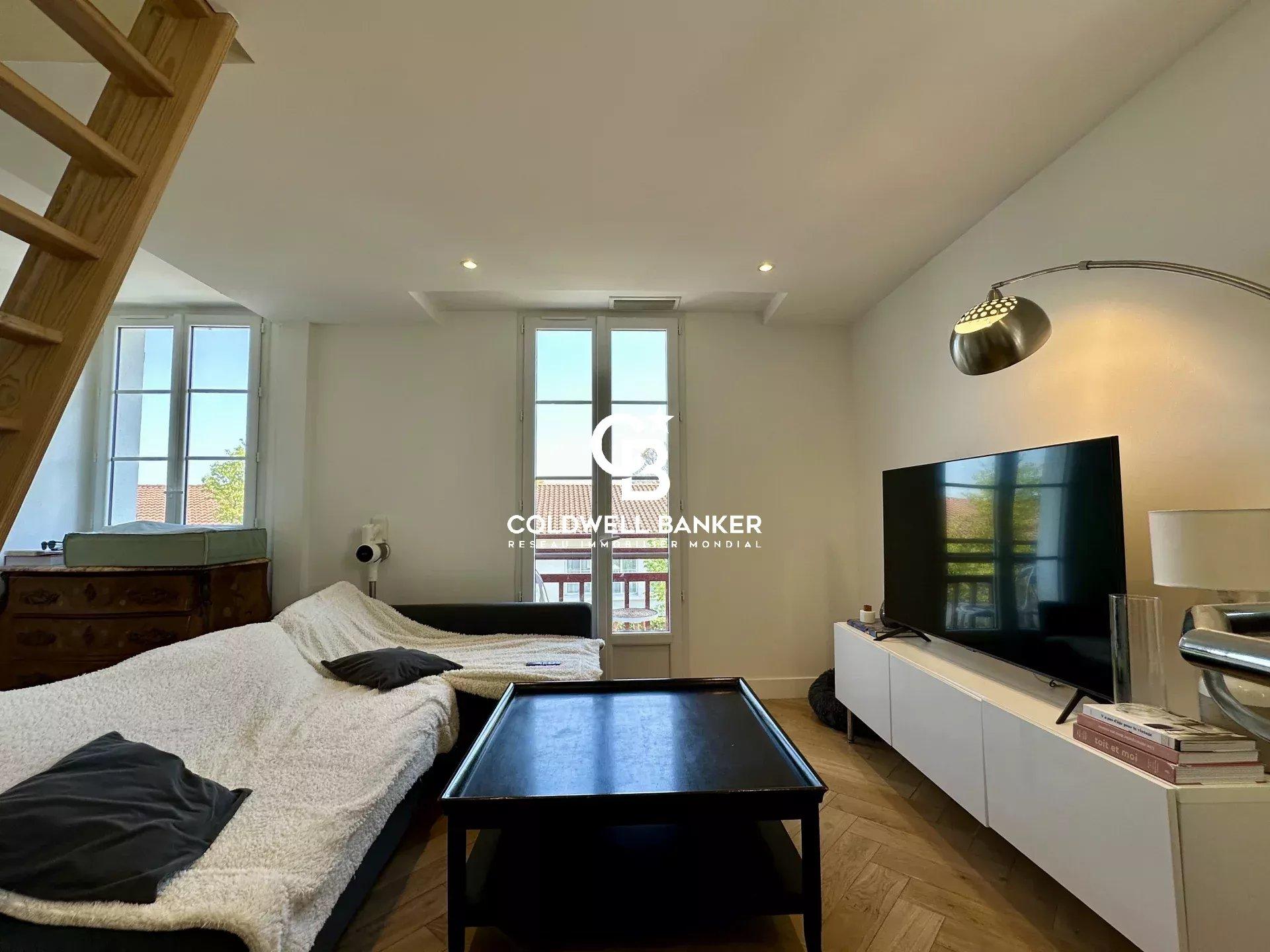 Appartement lumineux au dernier étage à vendre Anglet - avec mezzanine et deux balcons