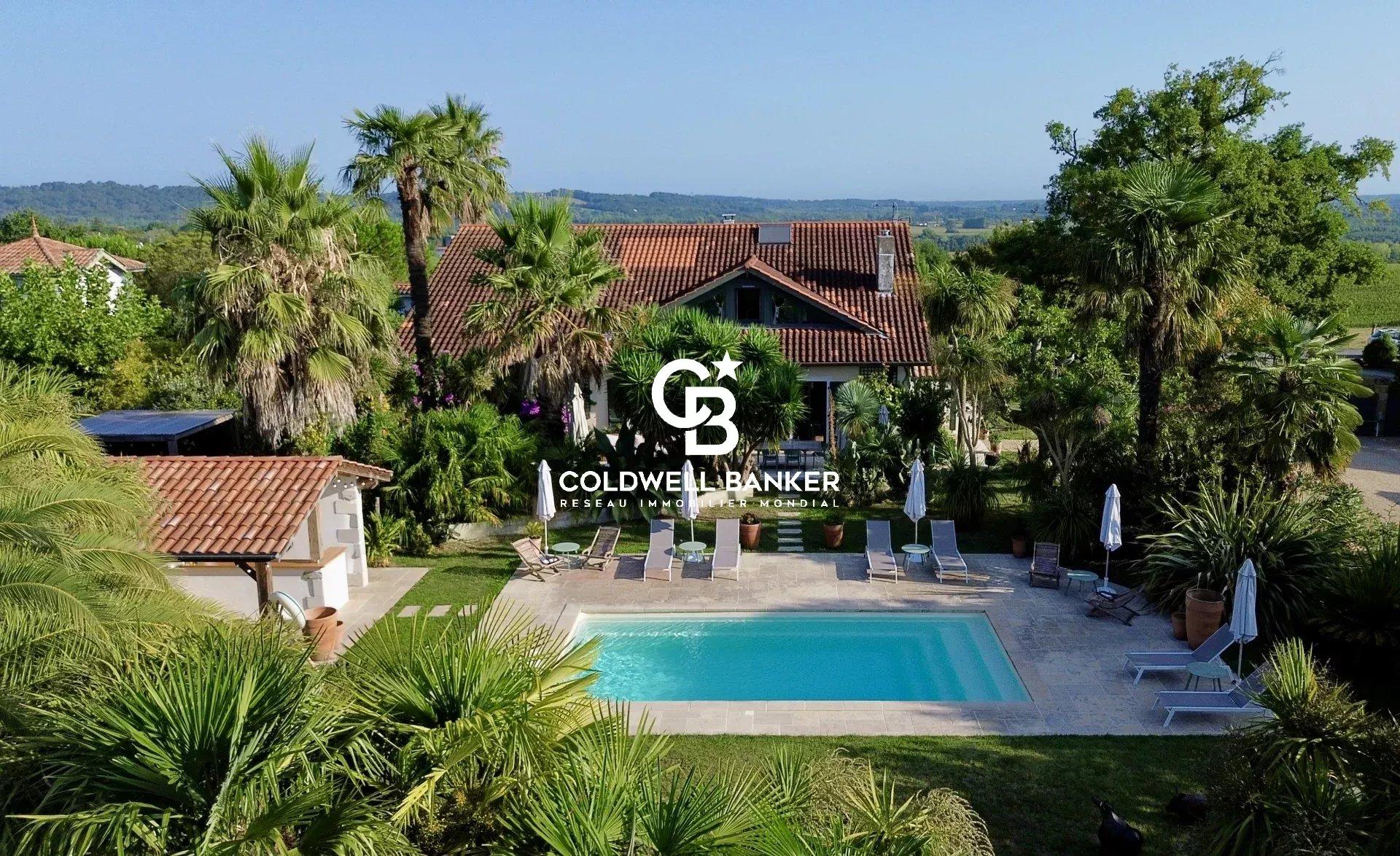 Sélection de belles demeures atypiques en vente dans les Landes Moliets-et-Maa