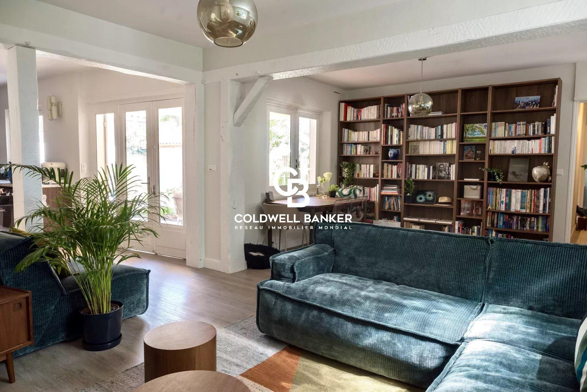 Villa à vendre à Hossegor – rénovée, centre-ville et lac à pied