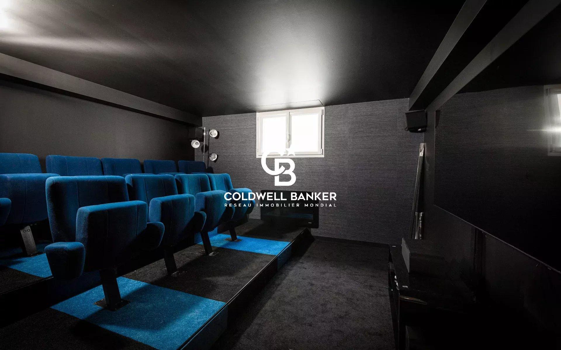 Maison à vendre à Saubrigues - contemporaine avec piscine, 4 suites