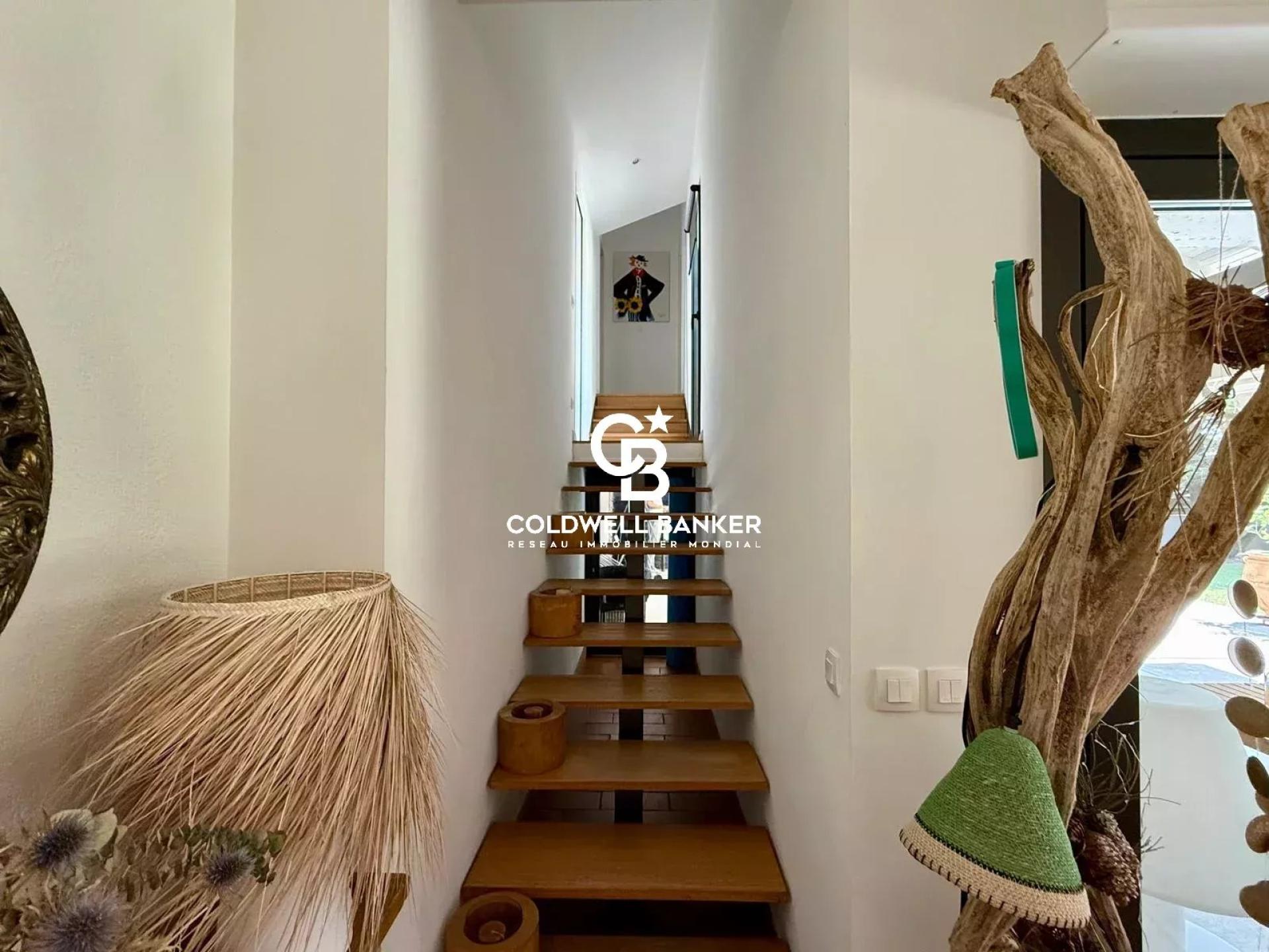 Maison d'architecte à vendre à Hossegor – à 50 mètres de la dune, proche plage et centre-ville