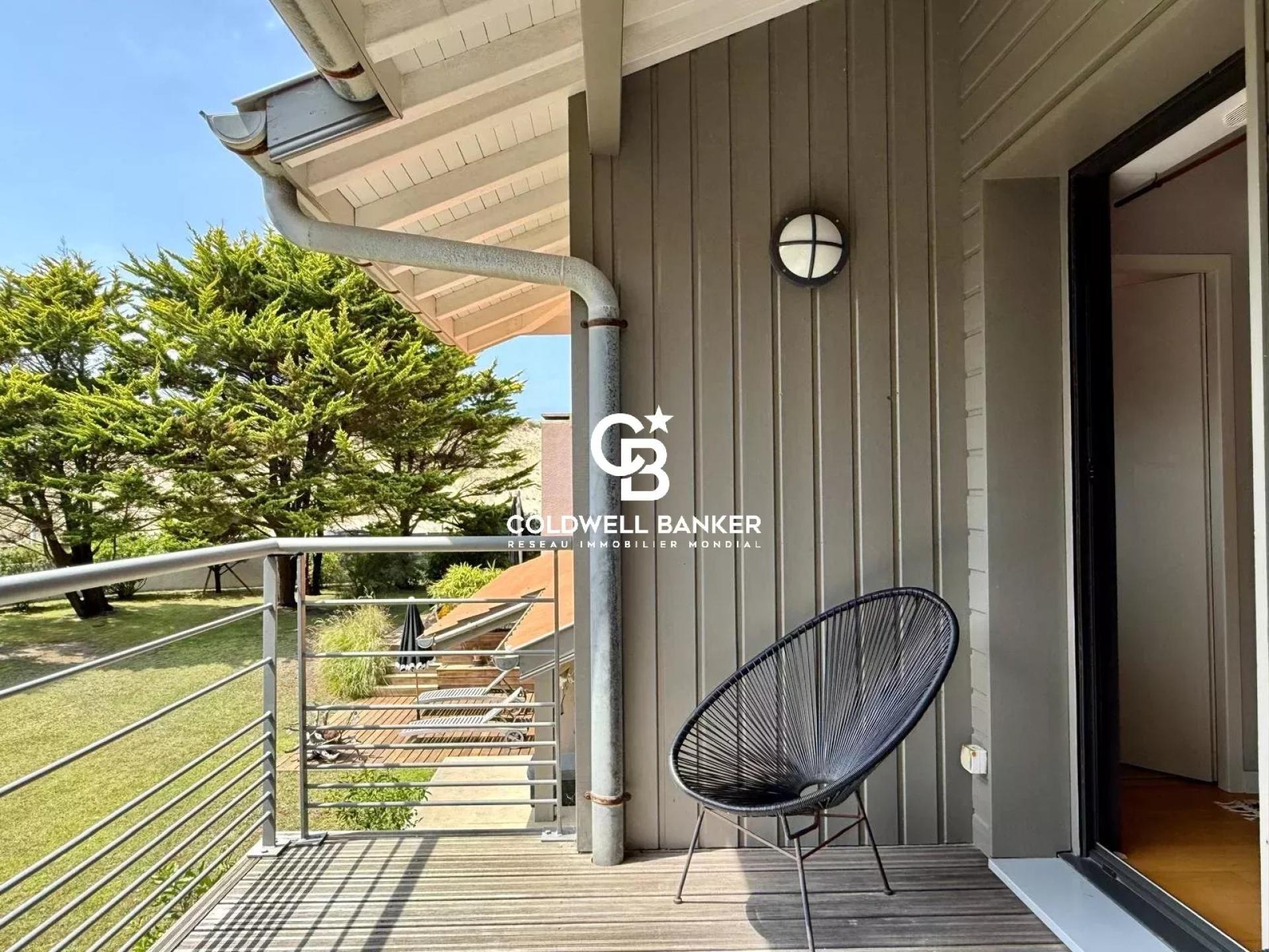 Maison d'architecte à vendre à Hossegor – à 50 mètres de la dune, proche plage et centre-ville
