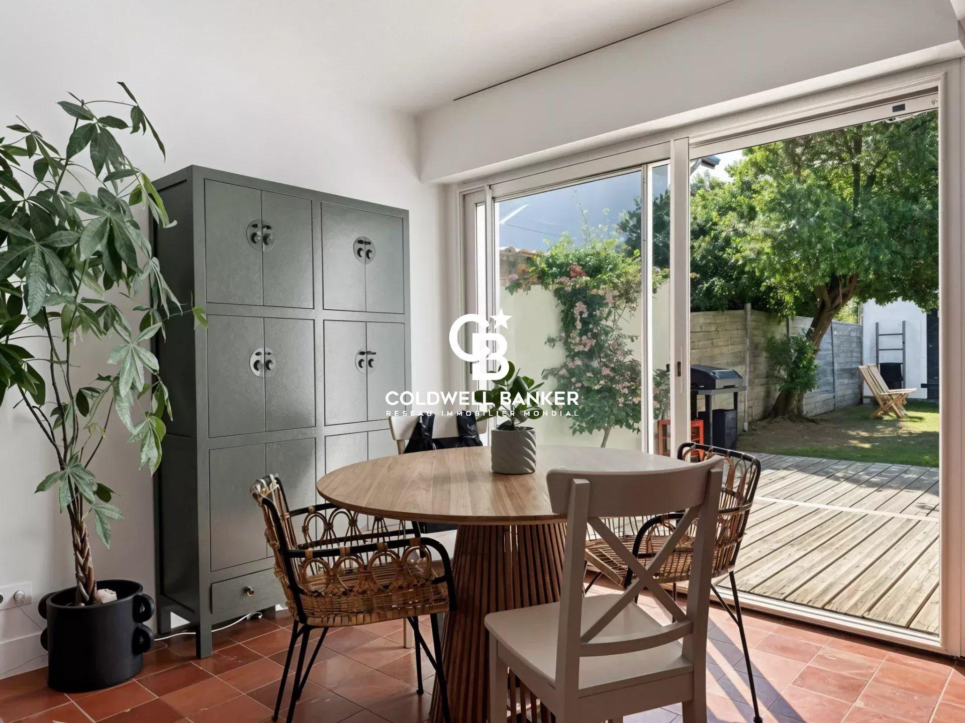 Maison à vendre à Hossegor – mitoyenne proche centre-ville et lac marin avec terrasse