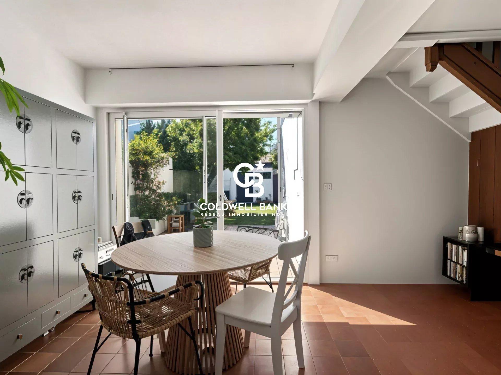 Maison à vendre à Hossegor – mitoyenne proche centre-ville et lac marin avec terrasse