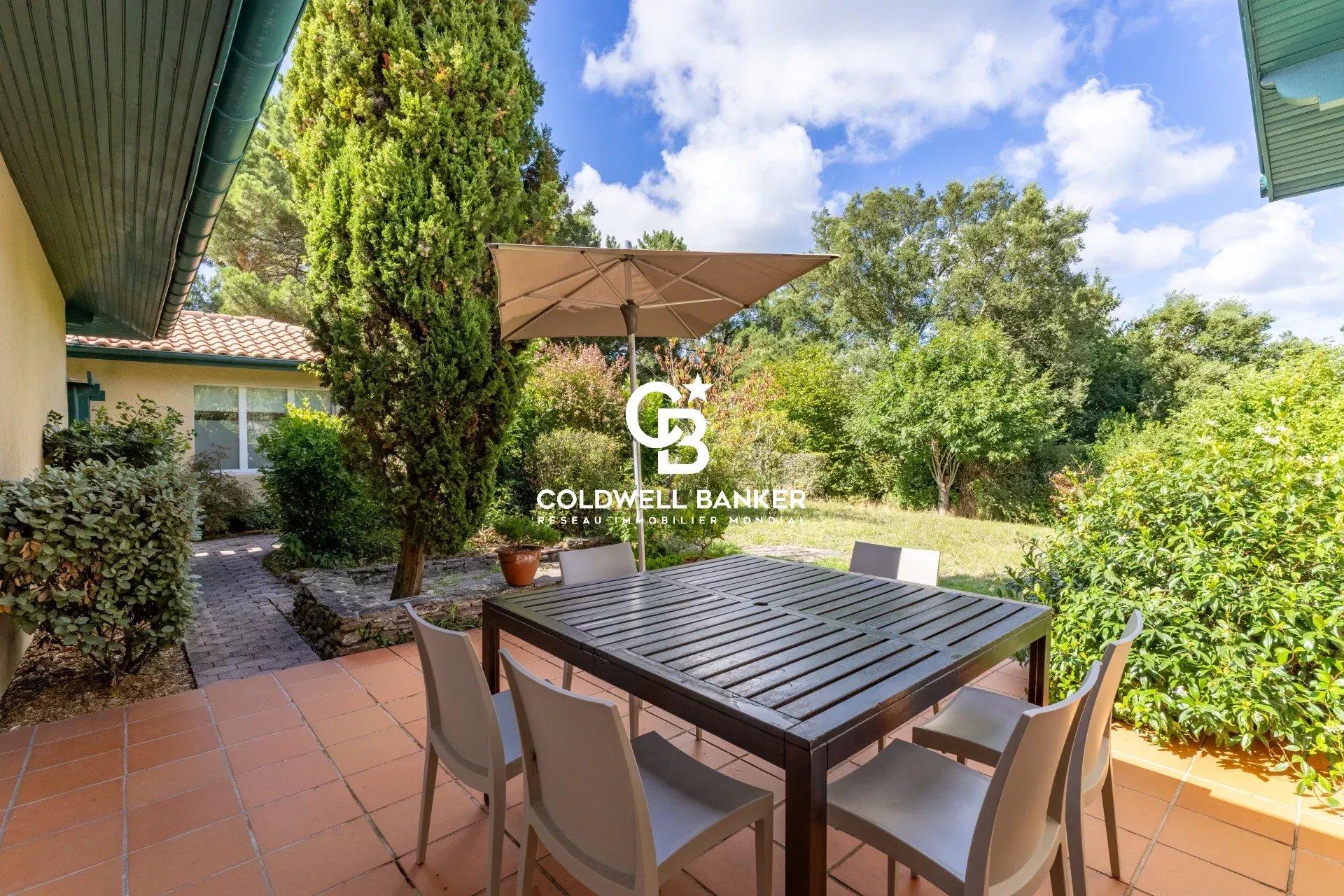 Maison à vendre à Hossegor – plain-pied avec studio indépendant et terrain de 1 500 m²
