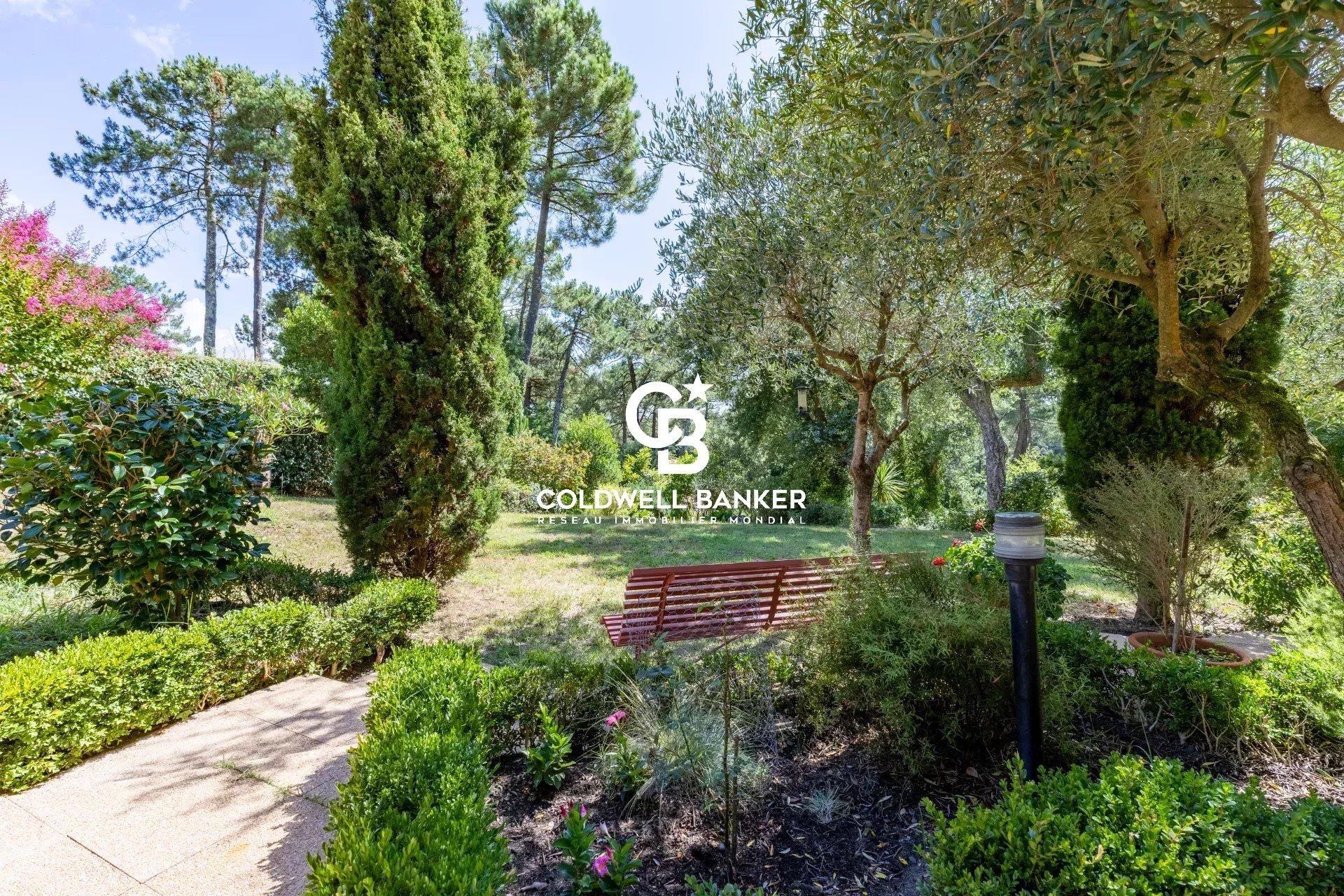 Maison à vendre à Hossegor – plain-pied avec studio indépendant et terrain de 1 500 m²
