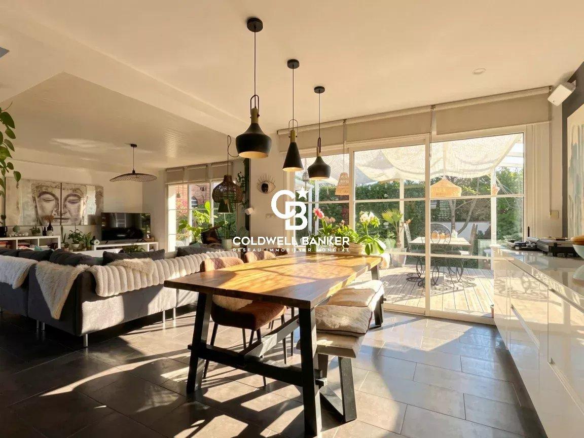 Maison à vendre Seignosse centre-ville - maison de ville avec dépendance T3 terrasse jardin