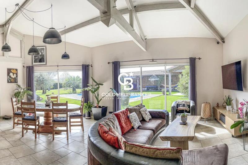 Superbe villa avec piscine et grand pool house à vendre Soustons Est