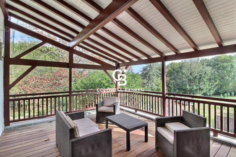 Propriété de prestige avec piscine et grand terrain de 2.6 hectares Soustons