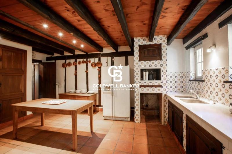 Charmante maison landaise à rénover avec piscine et grand terrain Saubion