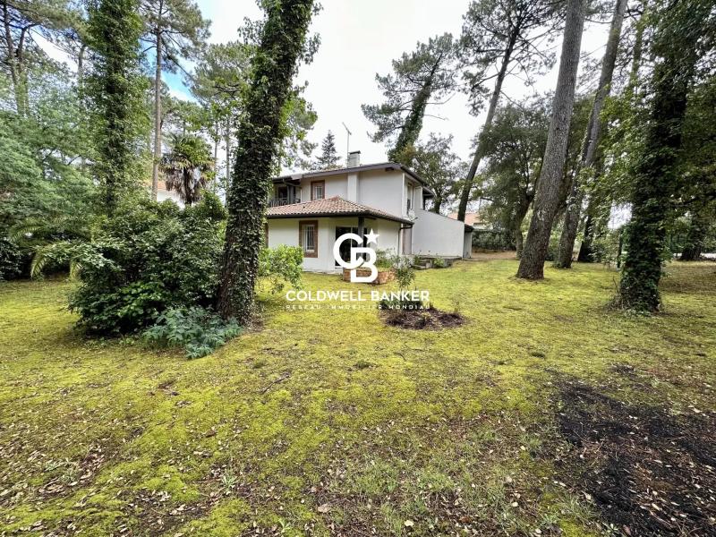 Maison à rénover avec grand terrain proche golf et centre-ville de Soorts-Hossegor