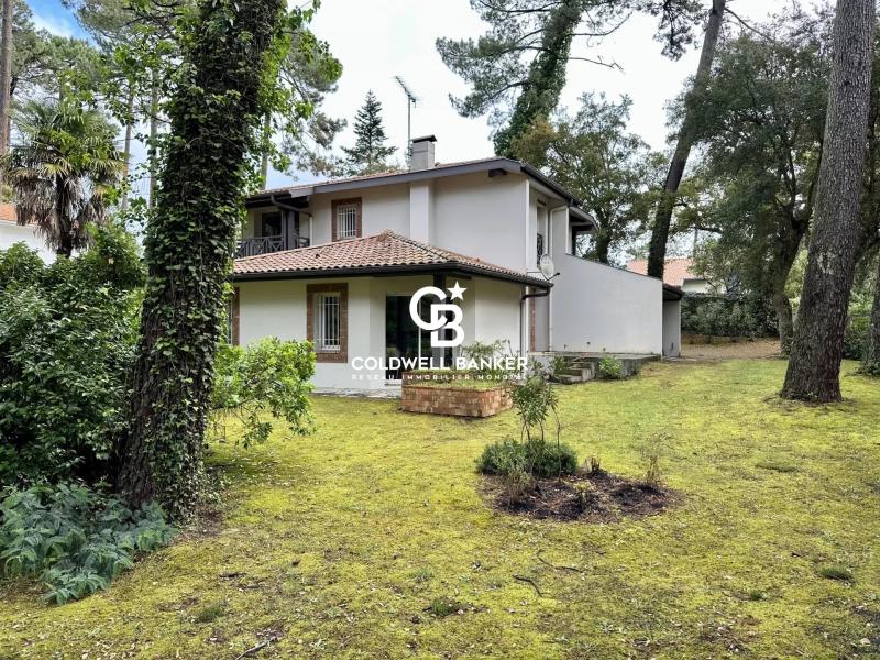 Maison à rénover avec grand terrain proche golf et centre-ville de Soorts-Hossegor