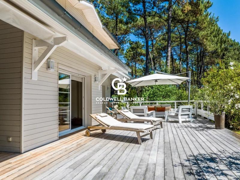 Villa avec grand terrain et vue imprenable proche lac Hossegor