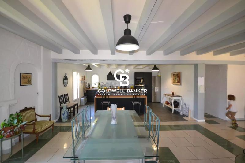 A vendre maison de plain pied avec studio indépendant et grand jardin à Bayonne