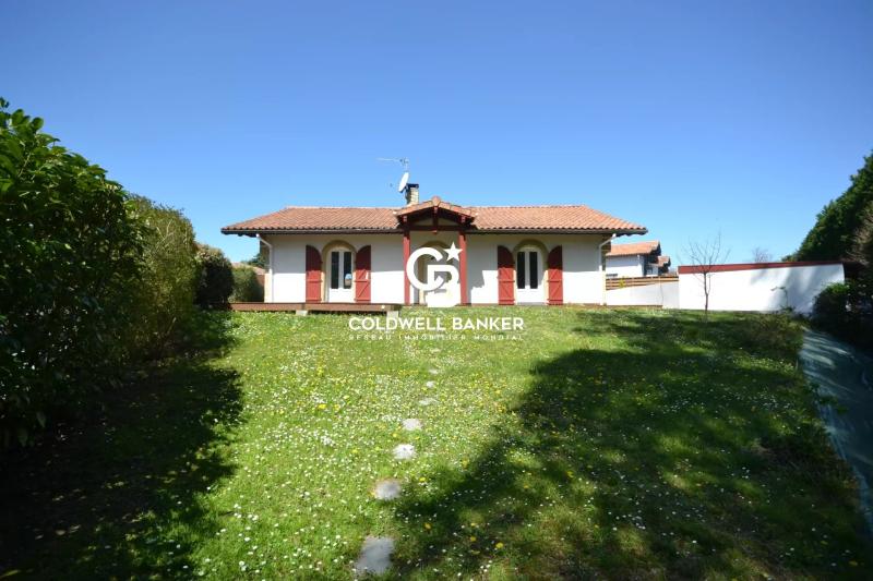 A vendre maison de plain pied avec studio indépendant et grand jardin à Bayonne