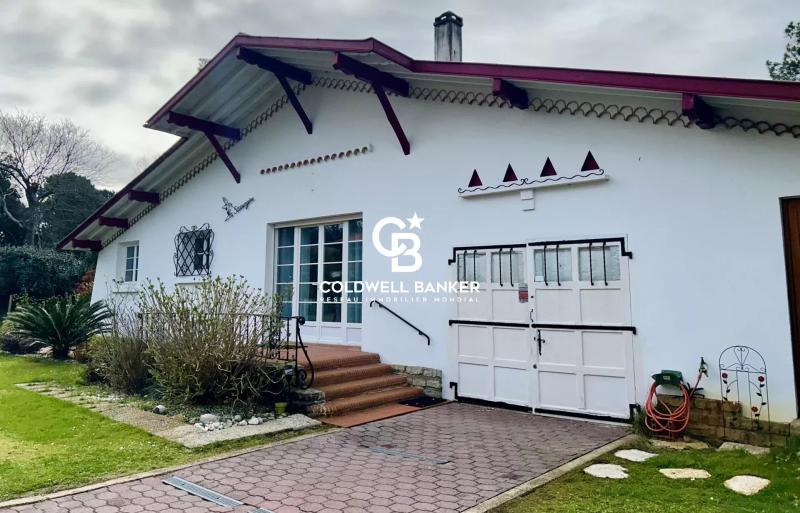 Villa landaise de plain-pied avec jardin de 1000 m² entre lac et mer Seignosse