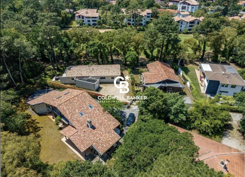 Villa centre ville à pied le long du golf - Hossegor