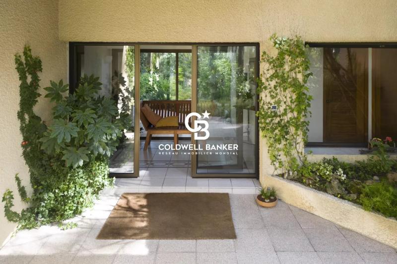 Maison d'architecte à vendre à Hossegor - design moderne et nature