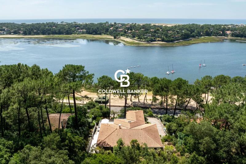 Villa d’architecte avec vue panoramique sur le lac Hossegor