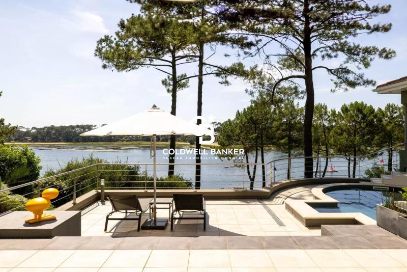 Villa d’architecte avec vue panoramique sur le lac Hossegor