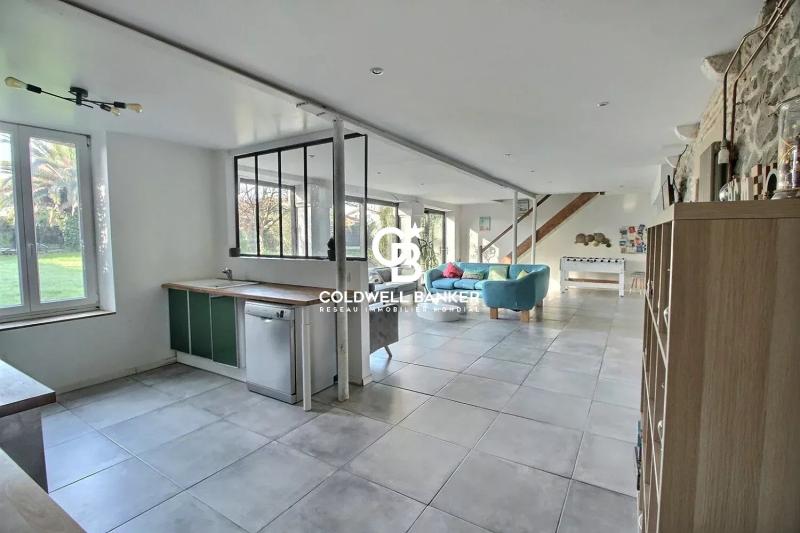 Maison à vendre près de Capbreton - 250 m², piscine, 7 chambres, Saubrigues