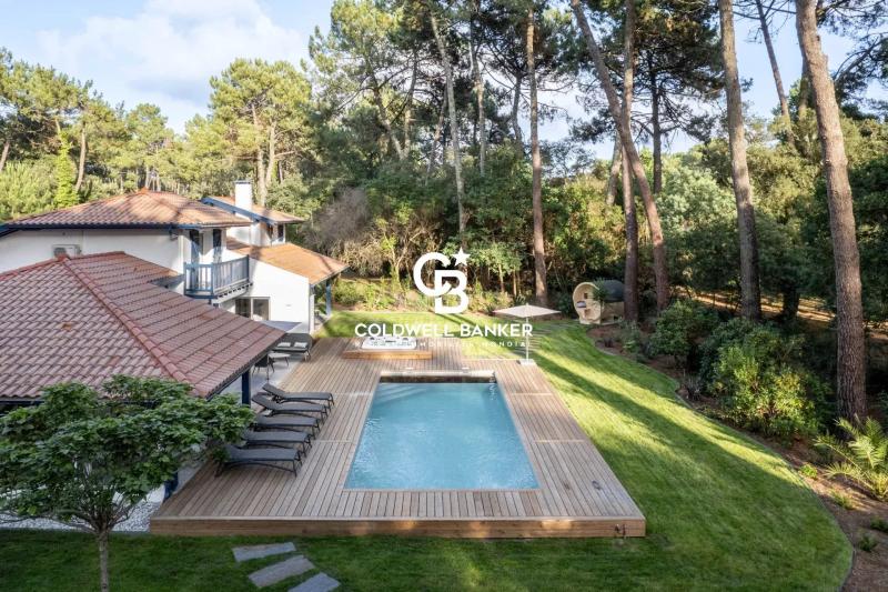 Luxueuse villa rénovée au cœur d’Hossegor