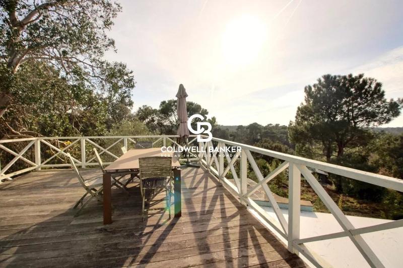 Maison à vendre au Golf de Seignosse - 5 chambres, piscine et appartement indépendant