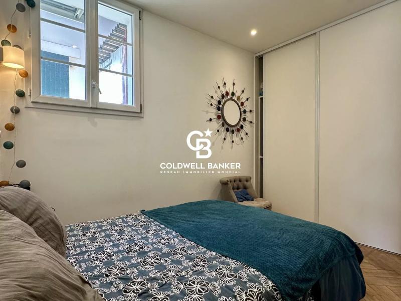 Appartement entièrement rénové à vendre Anglet - avec terrasse, proche commodités