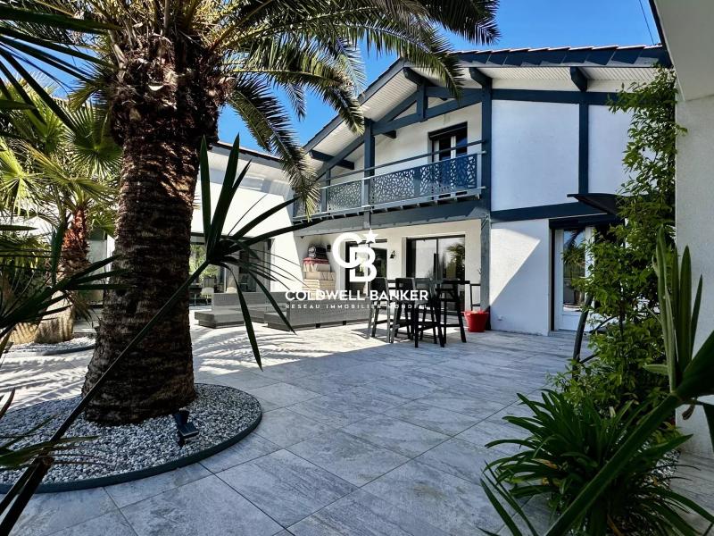 Maison de standing à vendre à Saint-Martin-de-Hinx - avec piscine, au calme absolu