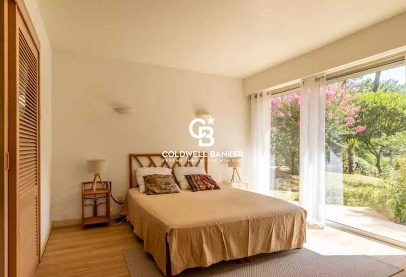 Maison à vendre à Hossegor - avec studio indépendant et grand terrain