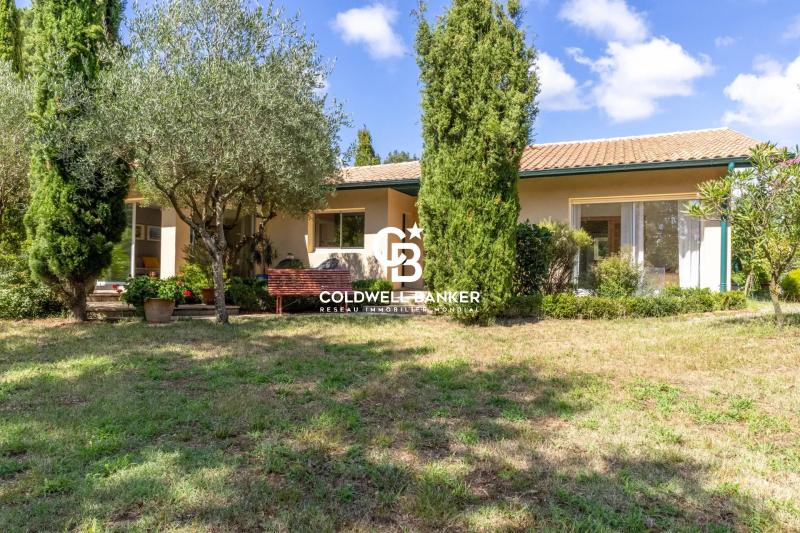 Maison à vendre à Hossegor - avec studio indépendant et grand terrain