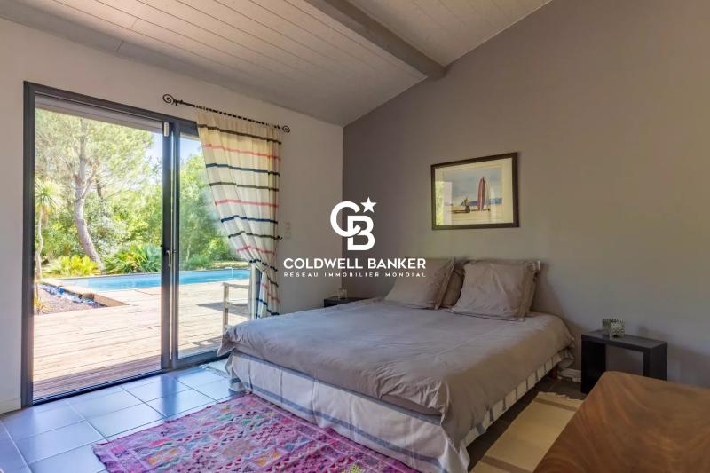 Maison à vendre à Capbreton - piscine, vaste terrain, proche océan