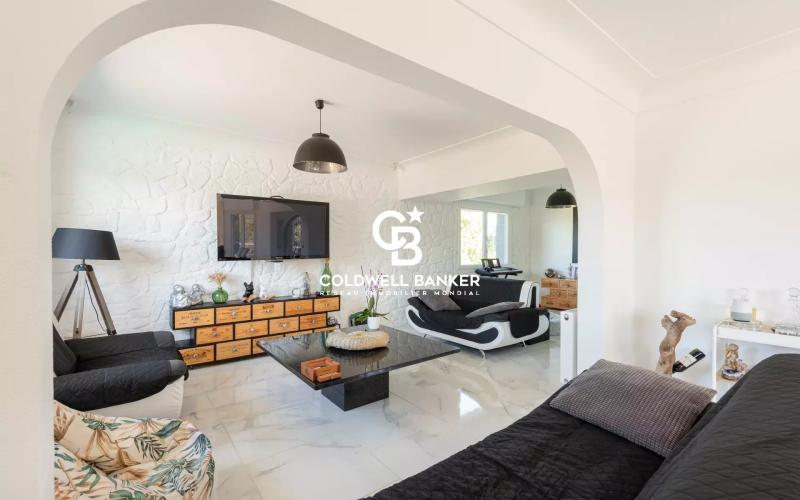 Maison à vendre à Ondres - rénovée, avec piscine et appartement indépendant