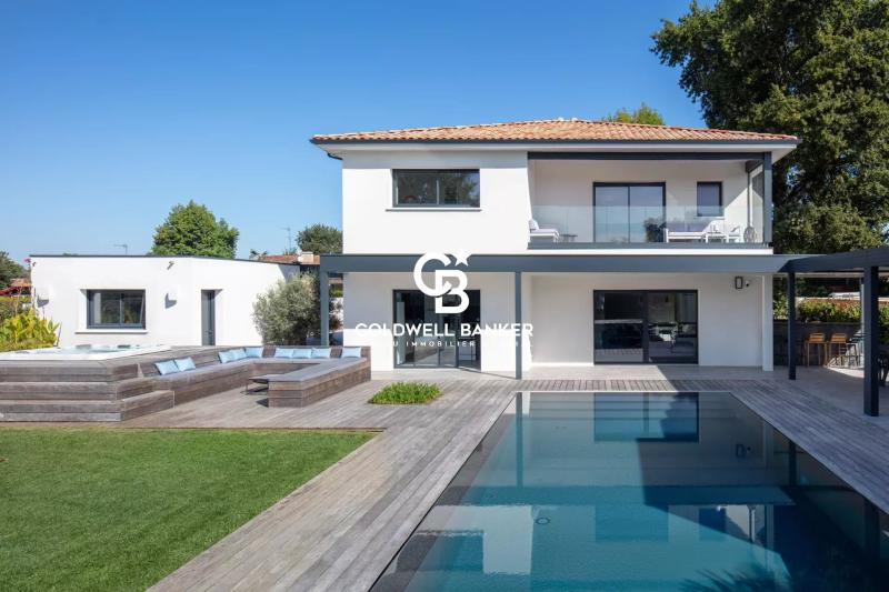 Maison à vendre à Tosse – contemporaine aux prestations haut de gamme