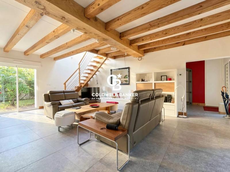 Maison à vendre Hossegor - villa rénovée 4 chambres, piscine, aperçu lac